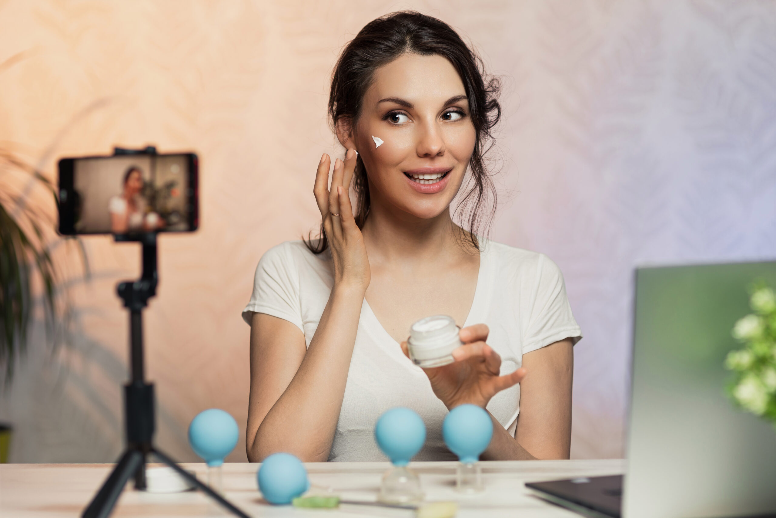 Hot influencer marketing tips from top beauty brands
